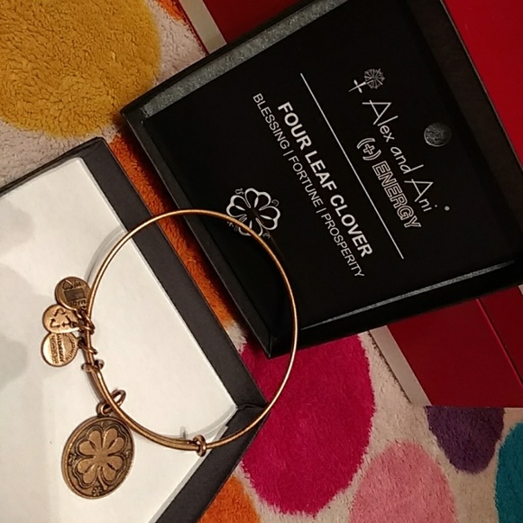 Authentic New Alex and Ani Energy Four Leaf Clover - Picture 7 of 8
